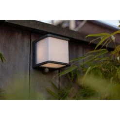Lutec LED-Solar Wandleuchte Doblo 1-flammig Anthrazit 12,9 Cm X 11 Cm X 11 Cm -Globo Deutschland Verkaufsgeschäft 276485 3746 AB 07