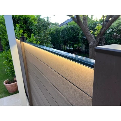 LyghtUp LED-Zaunbeleuchtung Set 3 X LED-Leiste 173,3 Cm Netzteil CH Anthrazit 7 LyghtUp LED-Zaunbeleuchtung Set 3 X LED-Leiste 173,3 Cm Netzteil CH Anthrazit – Bild 7