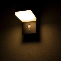 Solar-Wandleuchte 3,3 W 600 Lm 2700 K IP44 Sensor Schwarz -Globo Deutschland Verkaufsgeschäft 693362 11020200 03