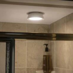 Mr.Beams Batterieleuchte M. Sensor MB981 -Globo Deutschland Verkaufsgeschäft 779441 3437 18