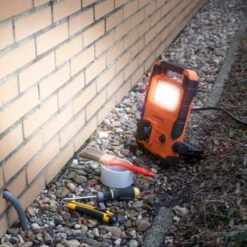 Smartwares LED-Arbeitsleuchte Faltbar -Globo Deutschland Verkaufsgeschäft 8711387509766 2997 4