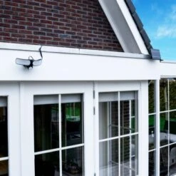 LED-Solar-Außenleuchte Mit Sensor Botshabelo -Globo Deutschland Verkaufsgeschäft 8720246202441 11020200 06