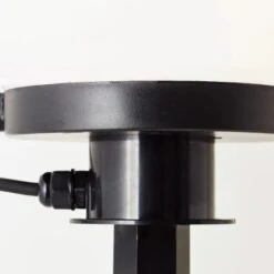 Brilliant LED-Außenspießleuchte Thore Weiß 8 W 61 X 30 X 30 Cm 22 Brilliant LED-Außenspießleuchte Thore Weiß 8 W 61 X 30 X 30 Cm -Globo Deutschland Verkaufsgeschäft 973460 4731 09